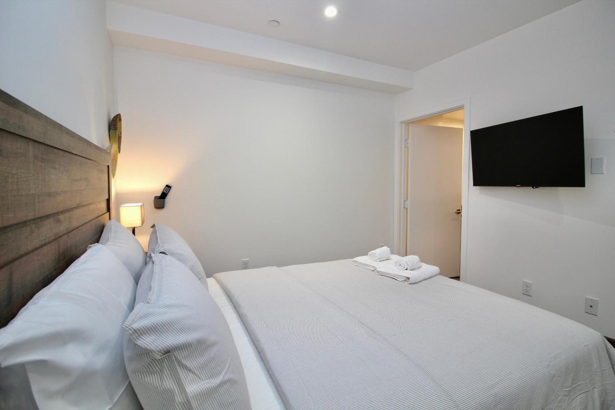 Los Angeles Premium 2BR&2BT Suites Apartahotel *